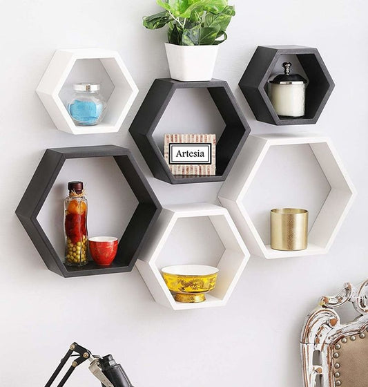 رفوف التزيين الخشبية